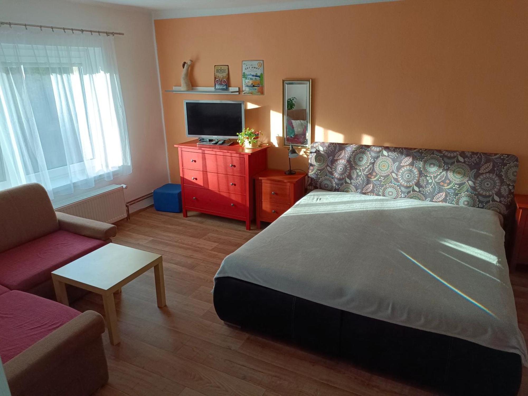Apartman Za Lesem Červený Kostelec エクステリア 写真